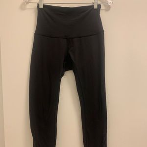 Lululemon High Waisted 7/8 length leggings